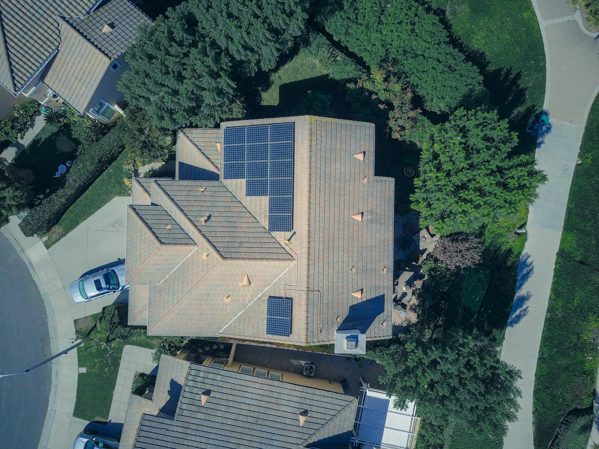 10.08 kWp Hendry Close