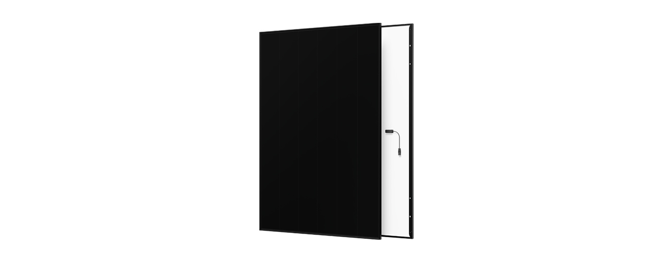 AIKO Neostar 3S54 all-black panel
