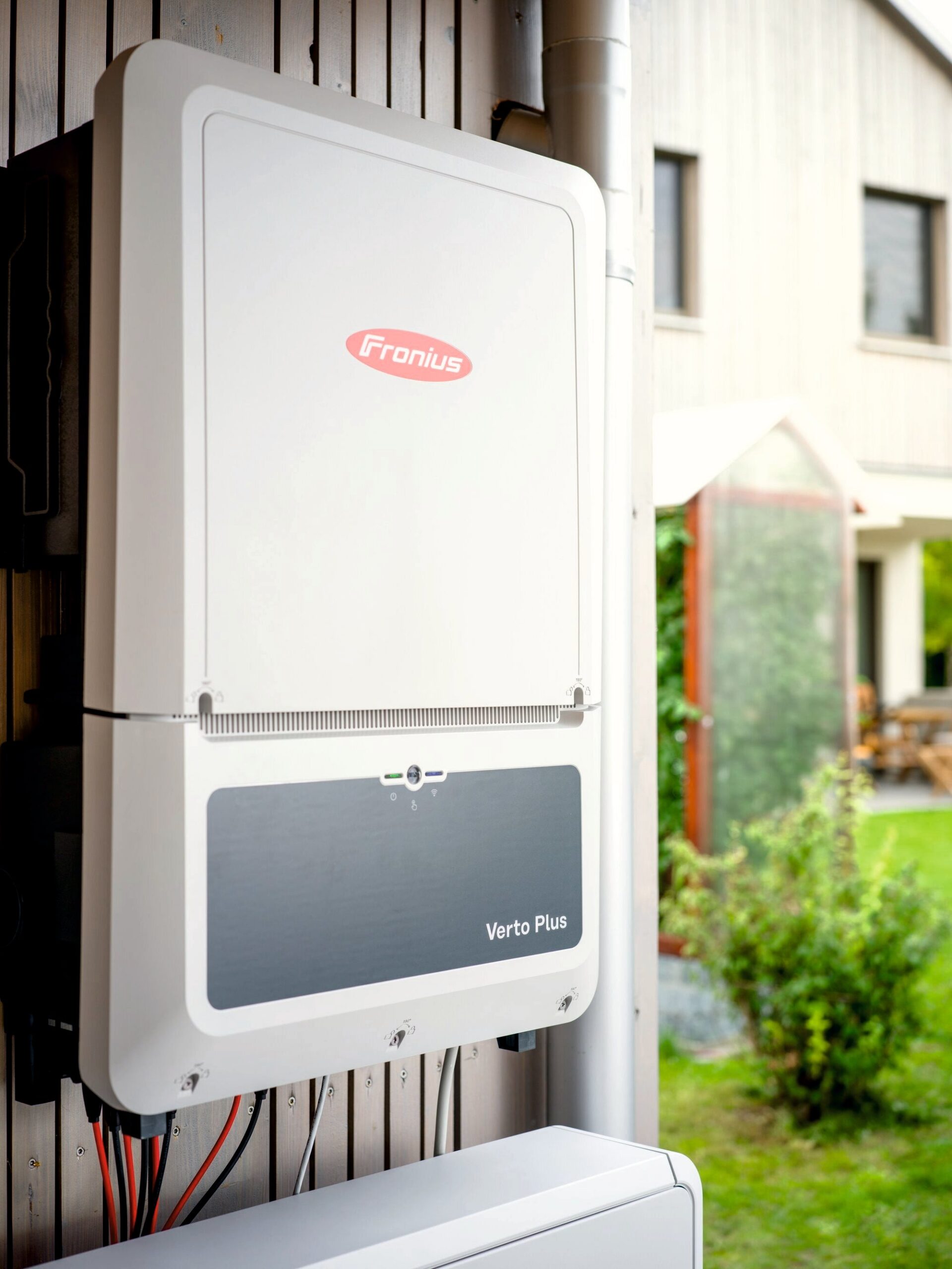 Fronius Verto three-phase solar inverter